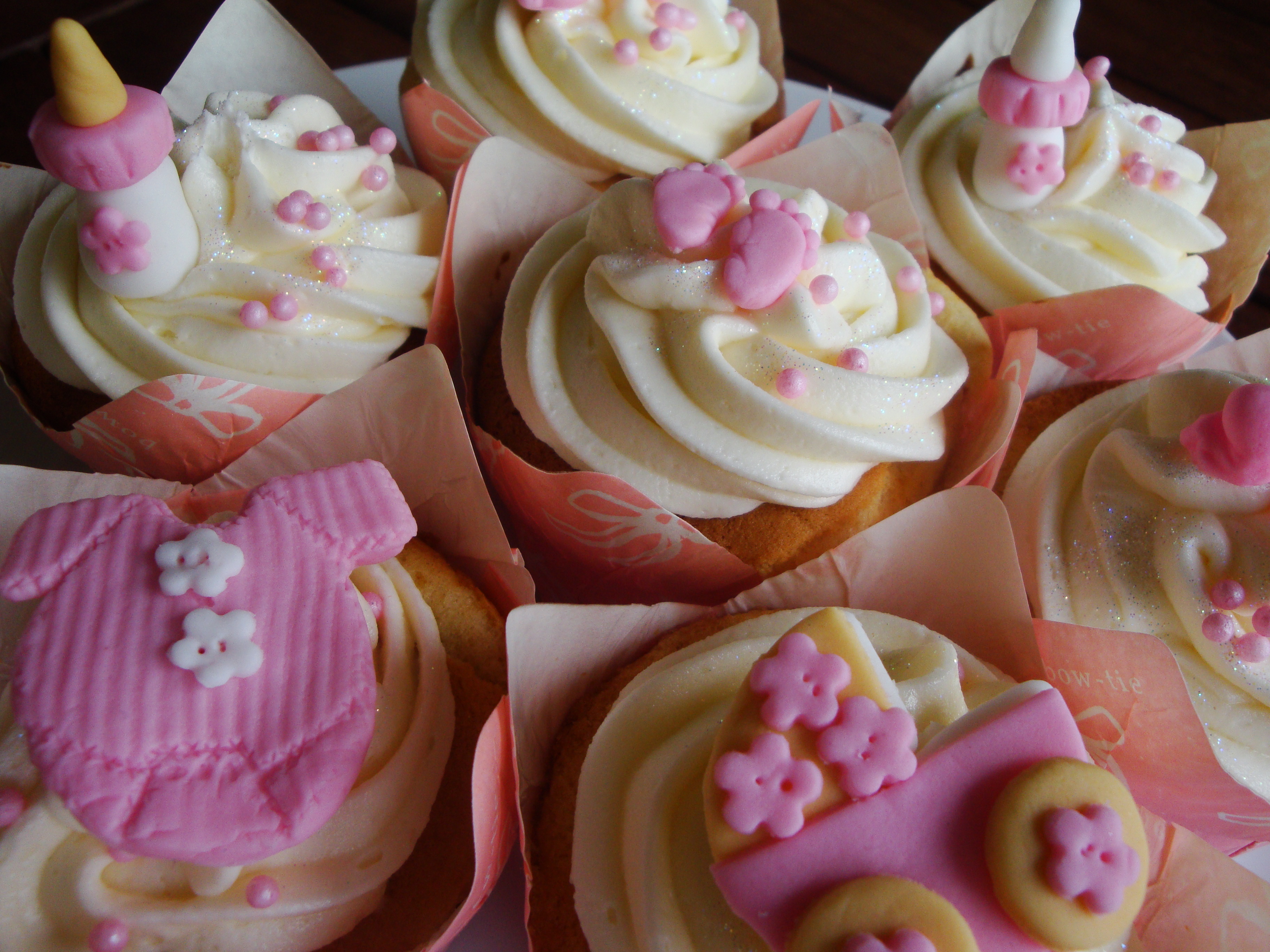 cute baby cupcakes