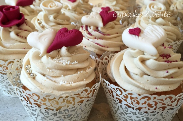Cream & Burgundy Wedding Cake & Cupcakes